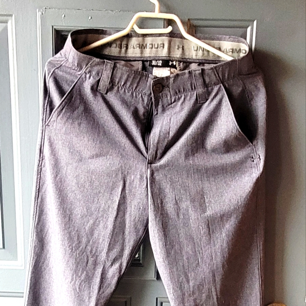 Gray U/A Golf Pants 30/32